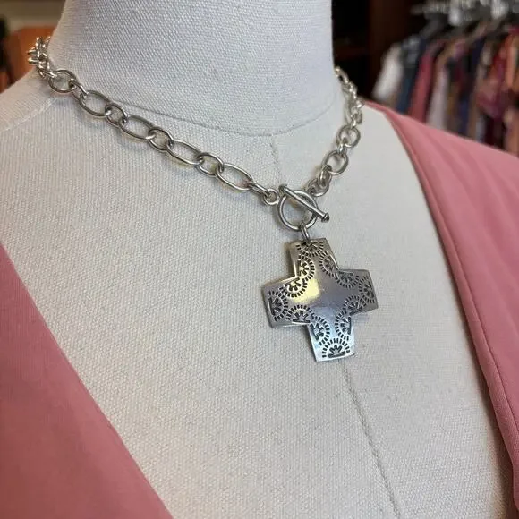 SILPADA 925 Sterling Silver Cross Necklace Toggle Closure Chunky Chain - Picture 5 of 9